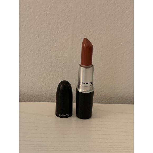 MAC Amplified Crème Lipstick - 128 SMOKED ALMOND - .1oz./3g  *USED* Pink Nude - Picture 3 of 15